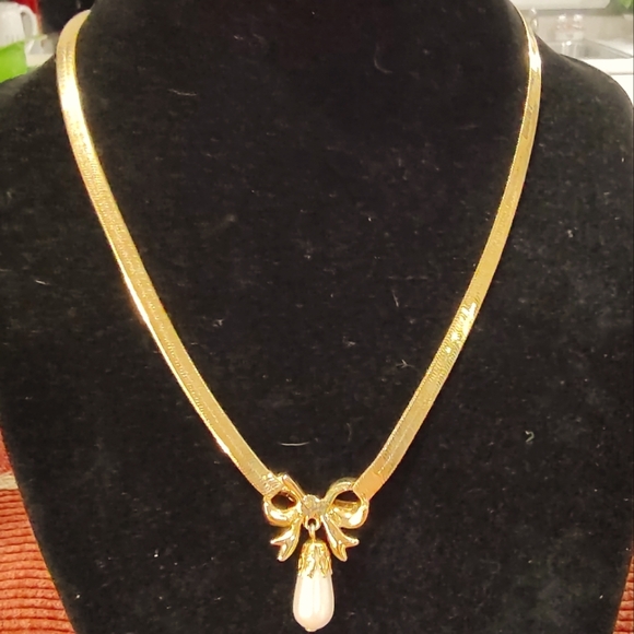 Gold Tone Bow Necklace by Luminess with faux pearl drop - Picture 3 of 7